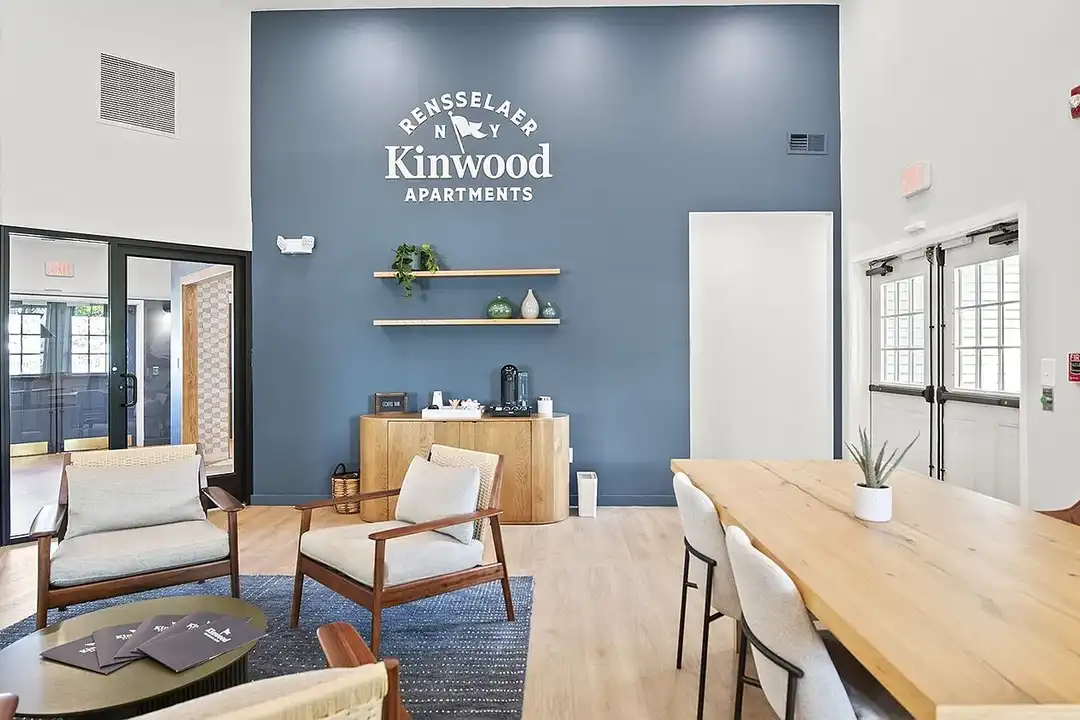 Kinwood Apartments – photo 1 of 54