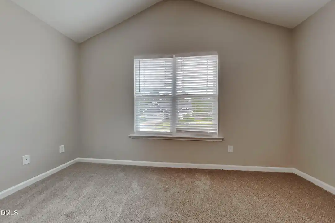 31 Burr Oak Cir - View 6