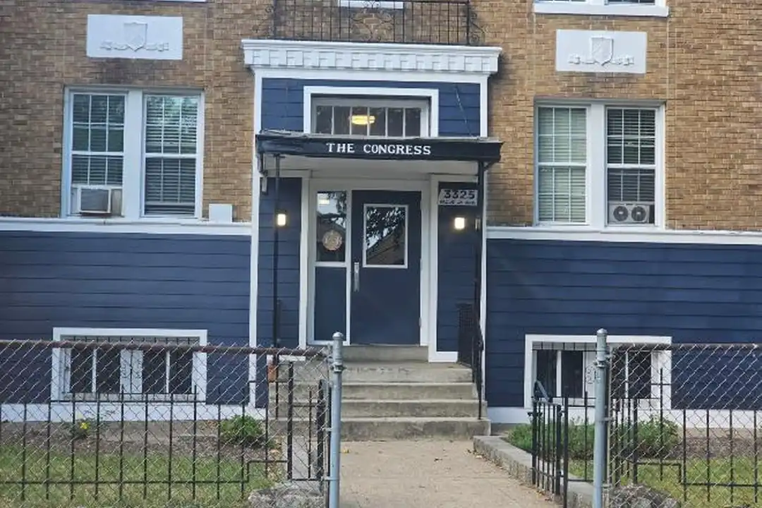 3325 Martin Luther King Jr Ave SE – photo 1