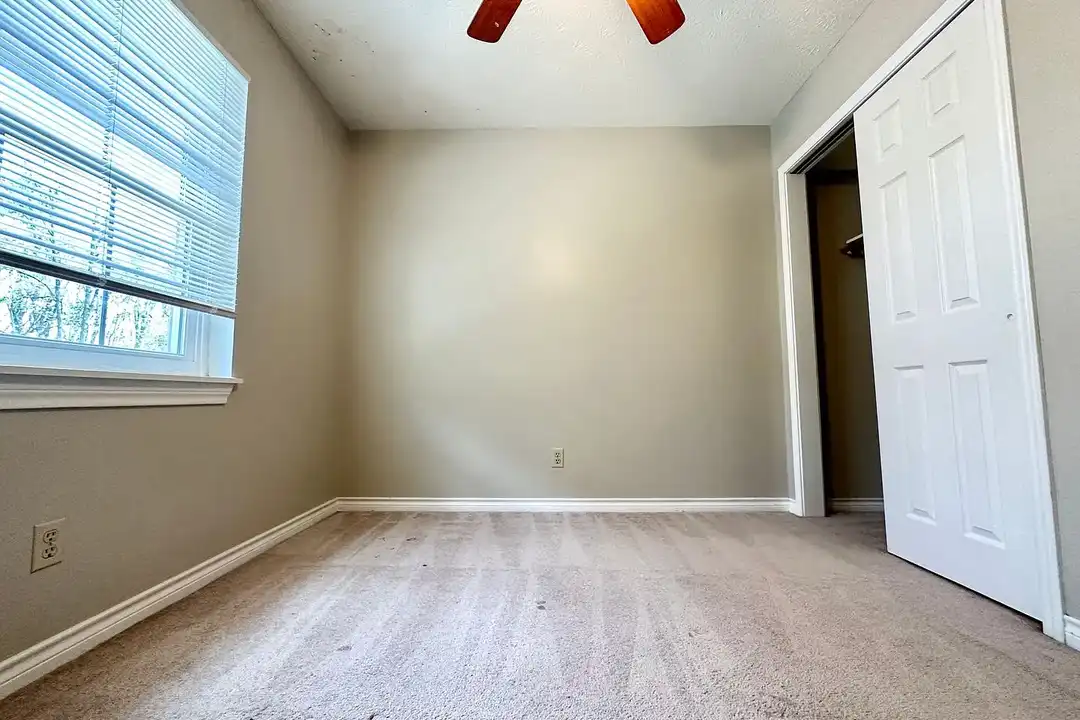 Parkview Apartments – photo 1