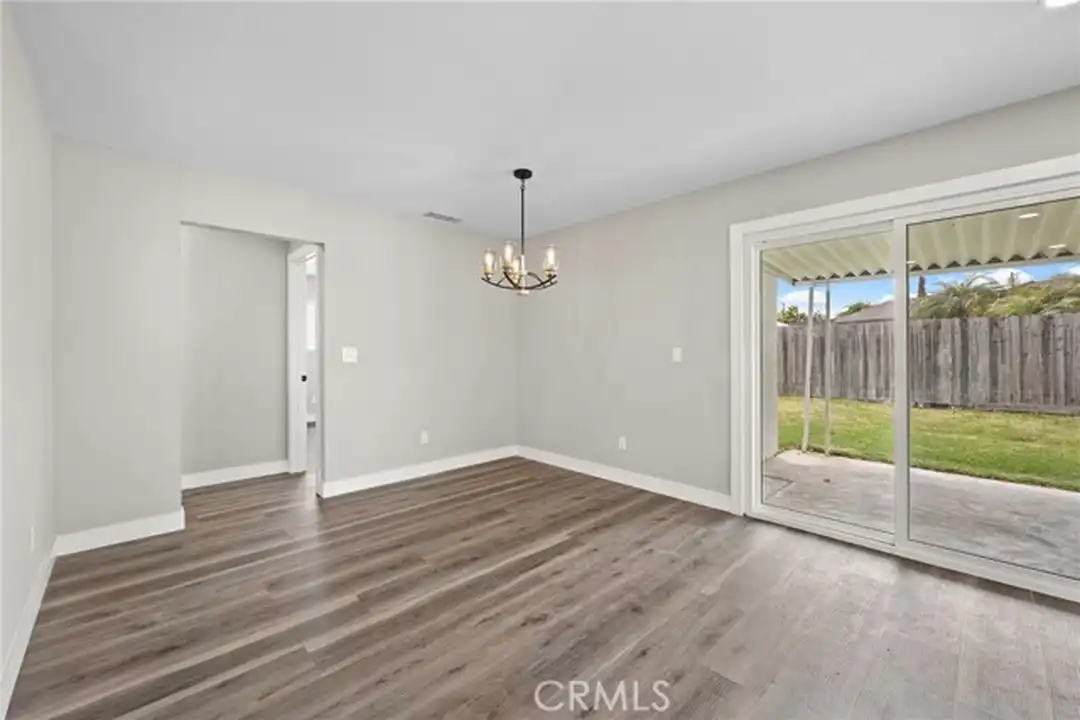 5032 E Holbrook St - View 6