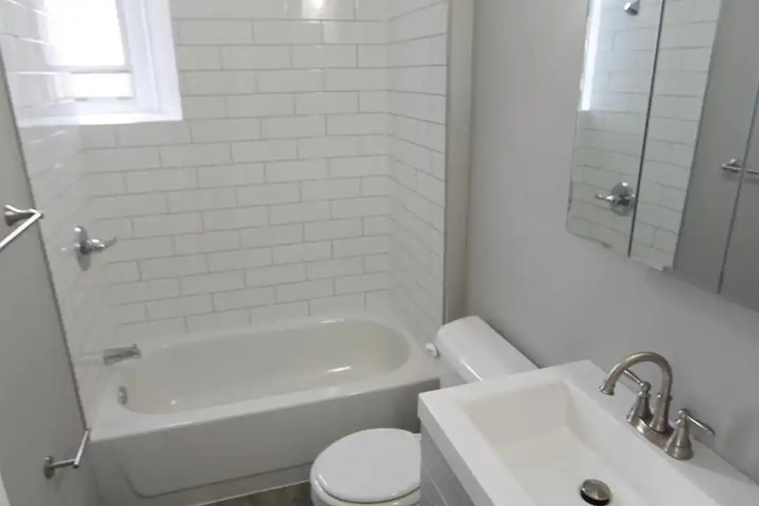 Apartment in Philadelphia - View 3