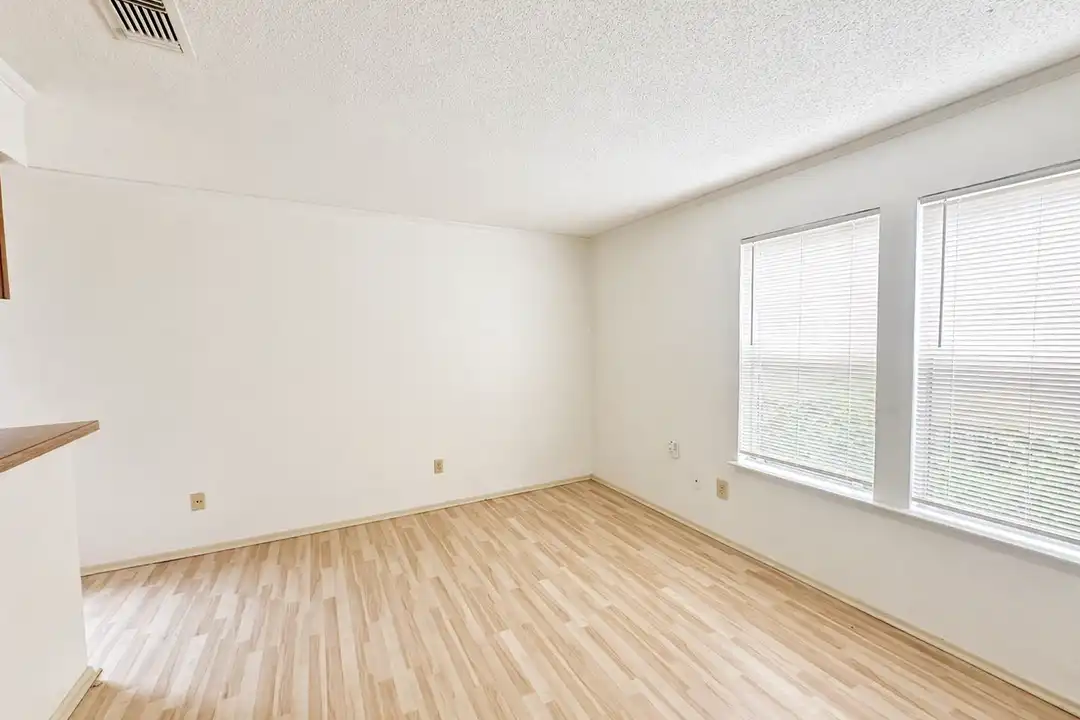 5608 Cougar Dr unit # 214 - View 3