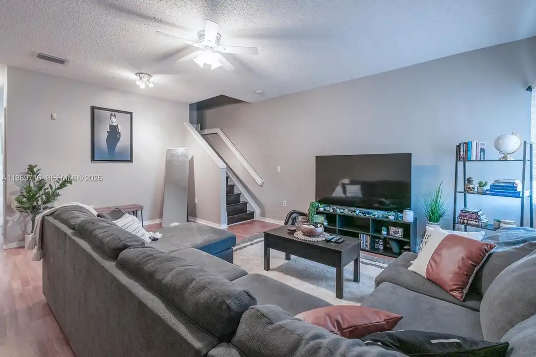 2203 SE 23rd Terrace unit 2203 - View 3