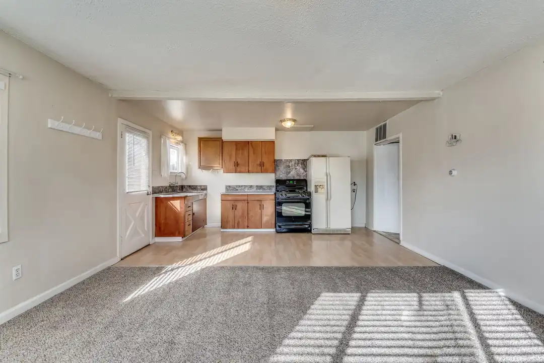 1459 G St - View 3