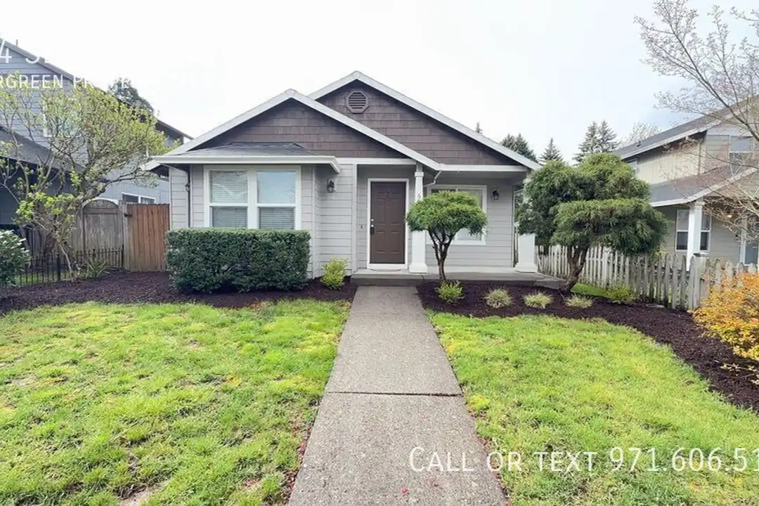 664 SE Myrtlewood Pl – photo 1