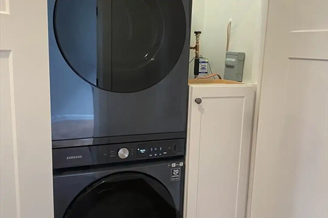 Apartment in Bolton - More