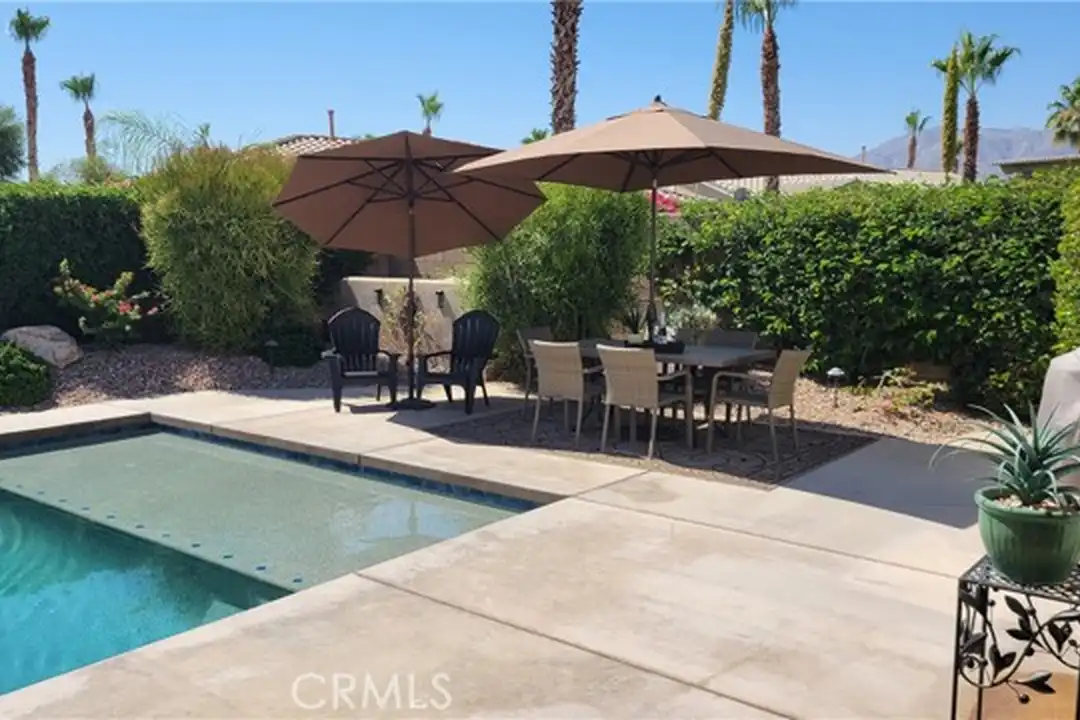 House in La Quinta - More