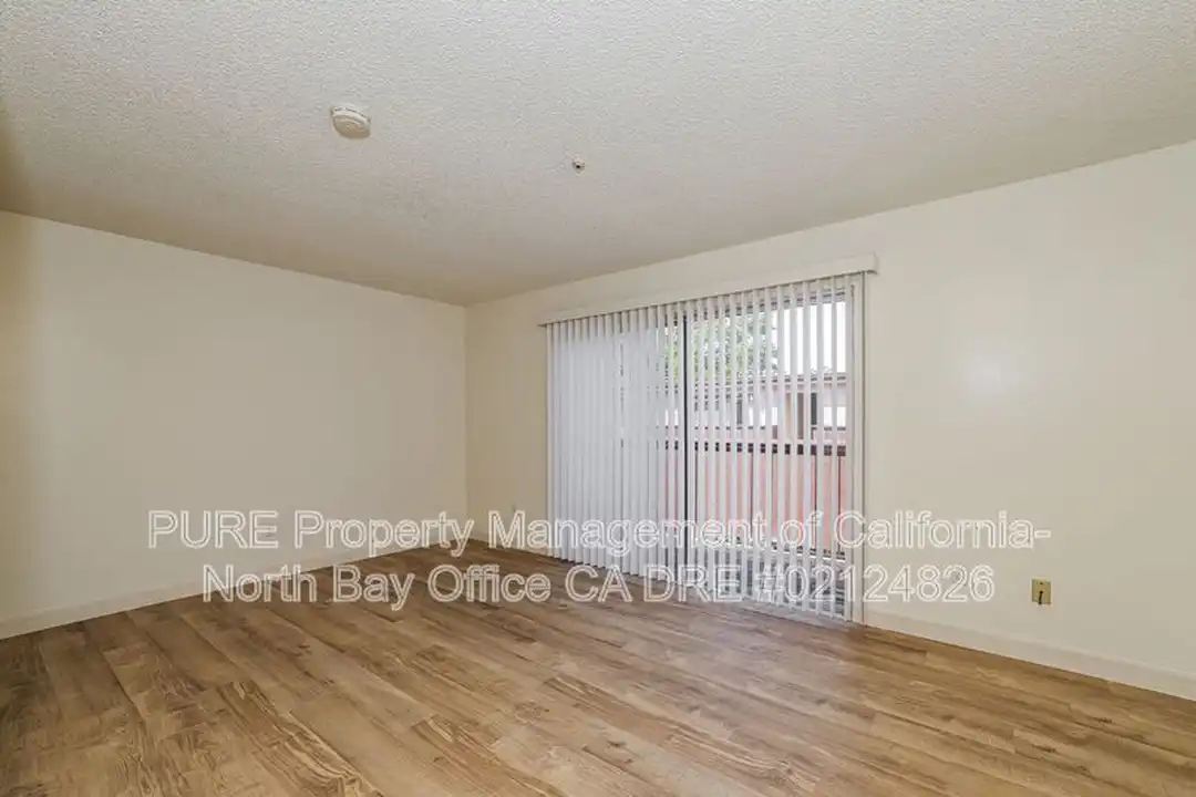 Apartment in Santa Rosa - View 2