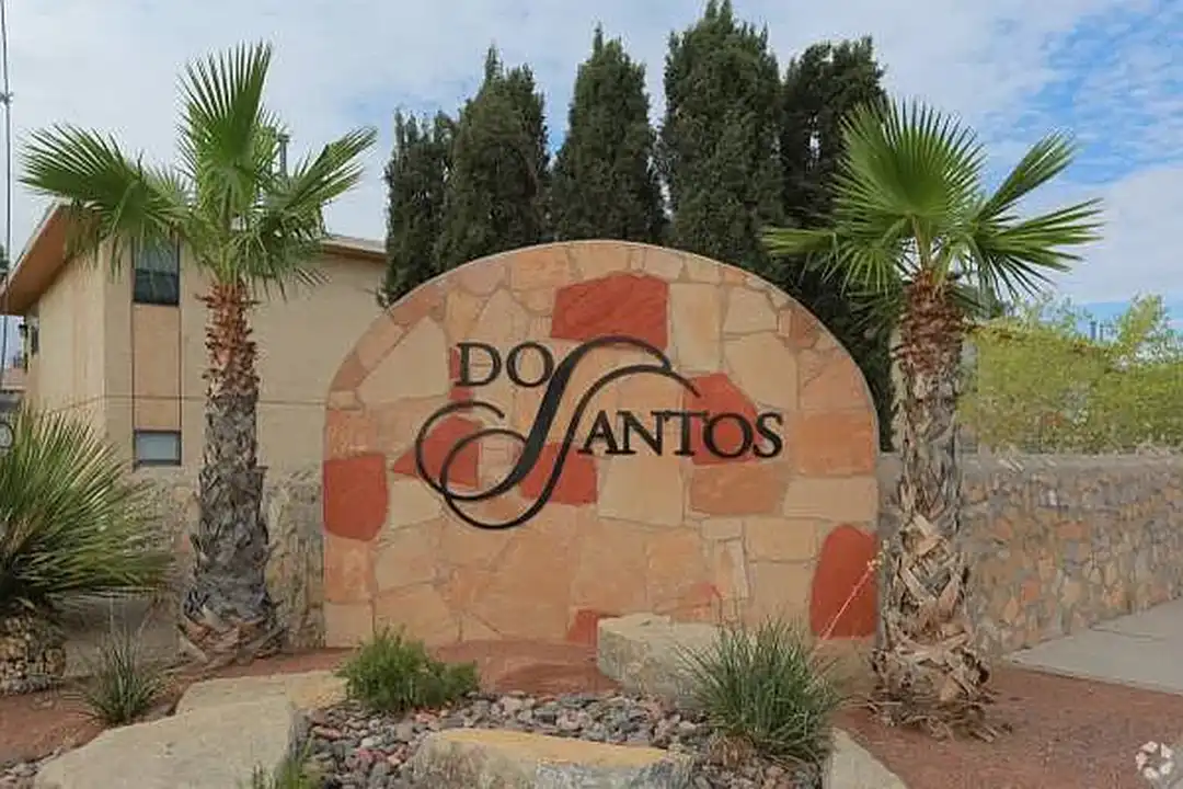 Dos Santos - View 4