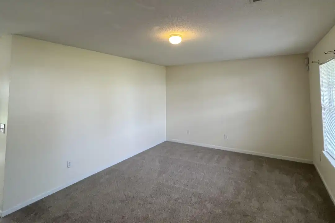 221 Fox Grove Cir unit 1 - View 2