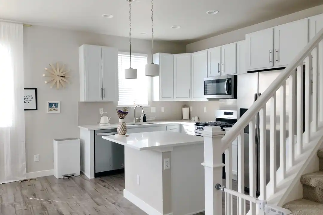 2368 S Troy Ct - View 4