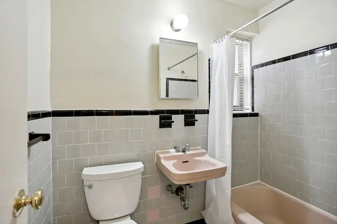 Flower House Apartments, LLC – photo 1 of 13
