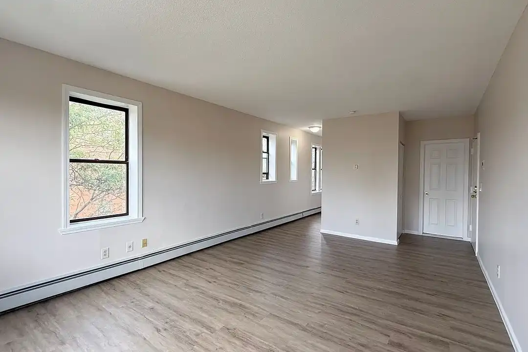 26 Congress St / Luca Investments LLC – photo 1