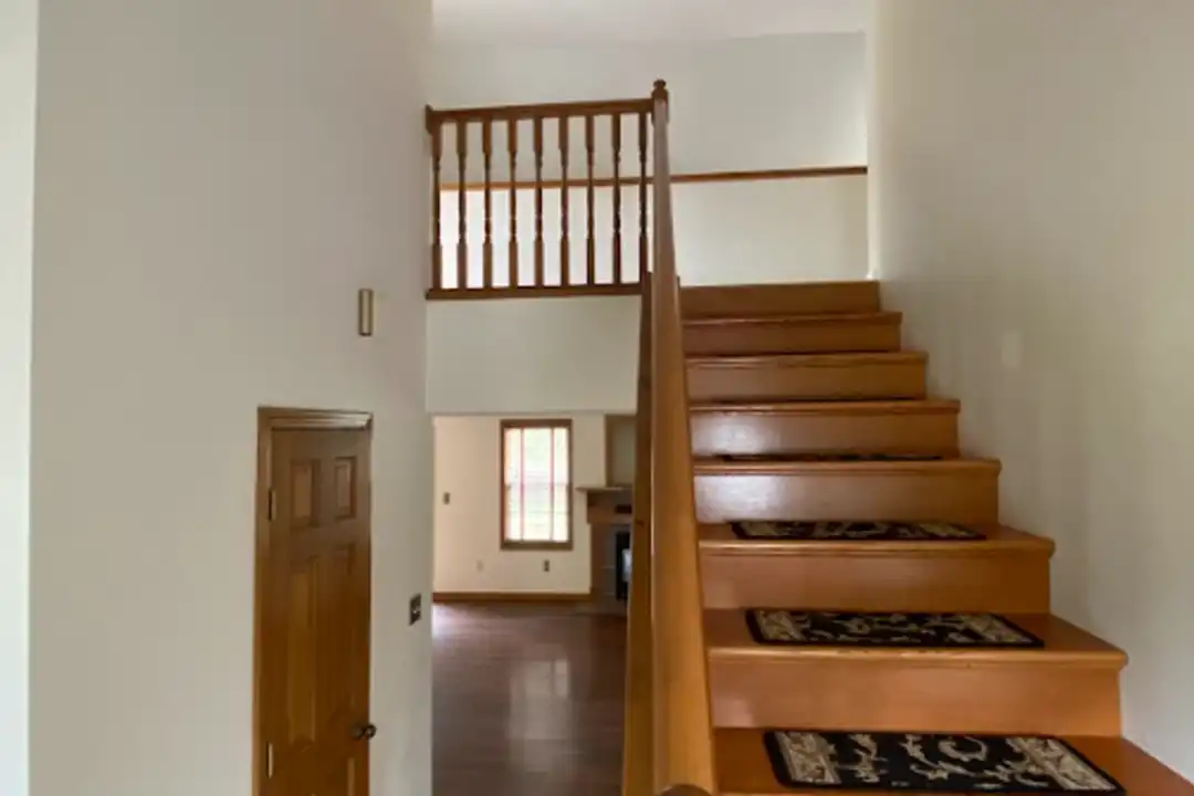 3703 Lupine Dr - View 2