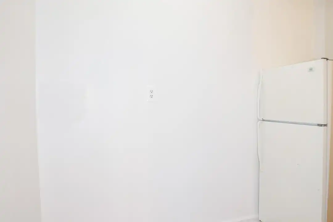 Apartment in Chicago - View 5