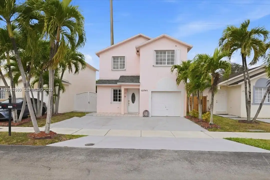 13741 SW 160th Terrace unit 0 - View 3