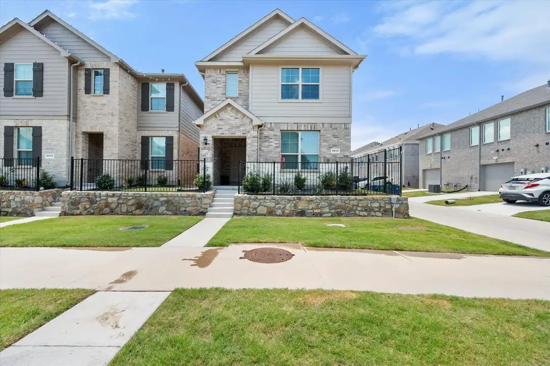 4813 Spirited Pathway - View 2