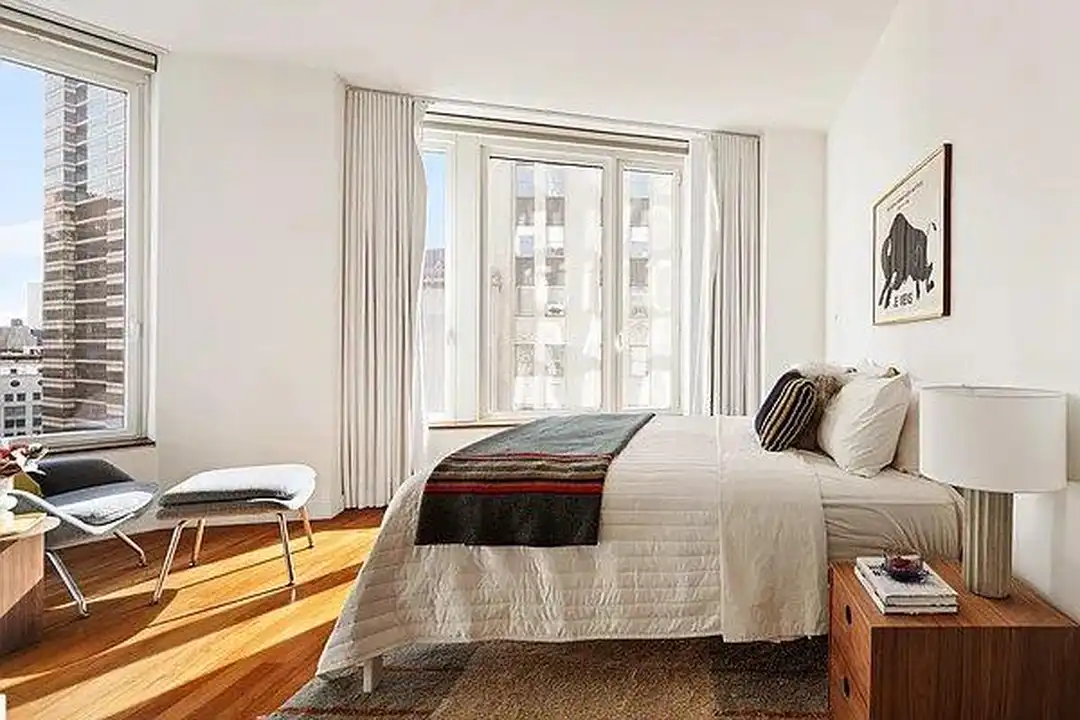 2-bedroom at 15 William St — photo 1 of 10