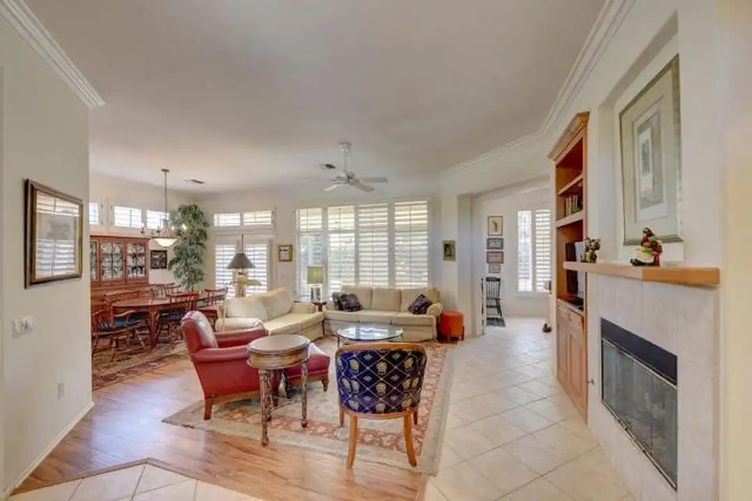 35841 Rosemont Dr - View 2
