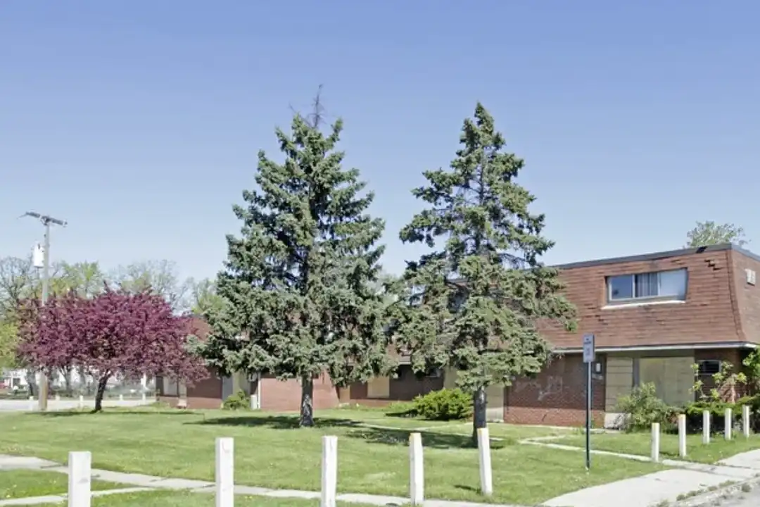 Cornerstone Townhomes – photo 1 of 38