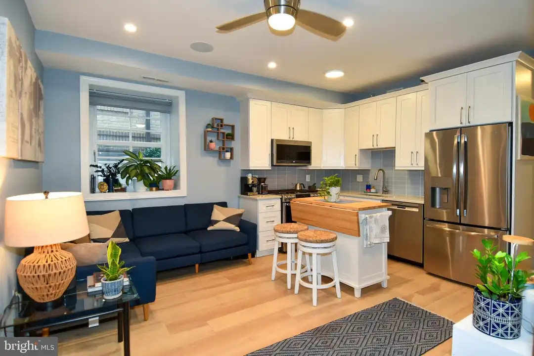 625 Park Rd NW #C 7 - More
