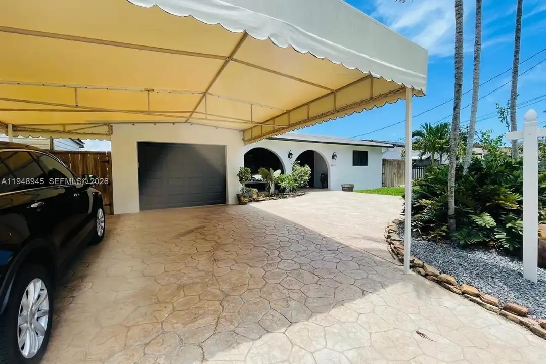 2827 McKinley St #0 - View 6