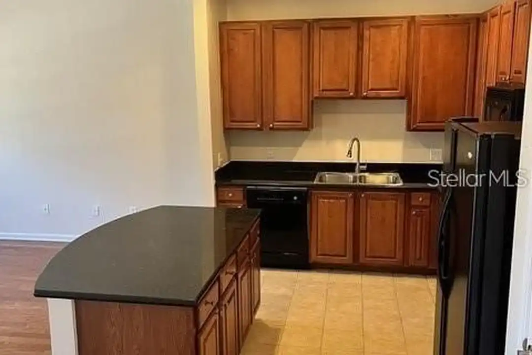 532 Jasmine Way - More