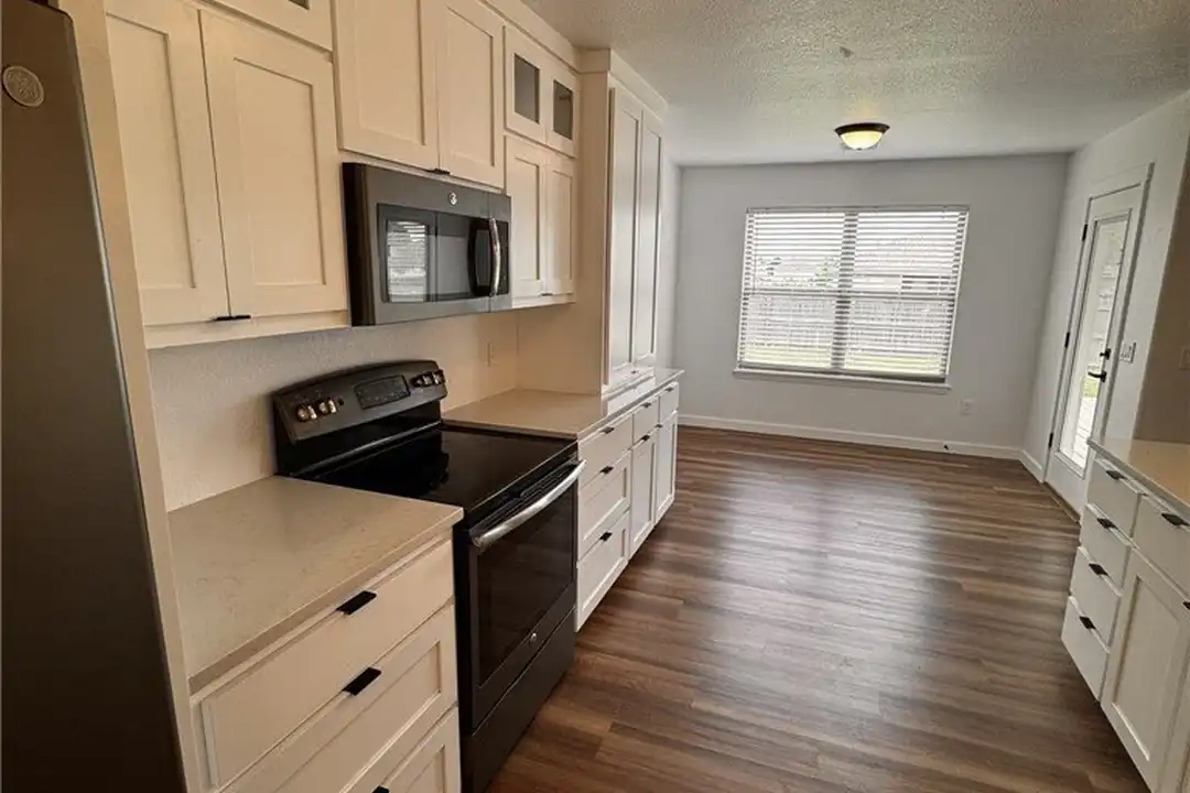 311 Violet St - View 6