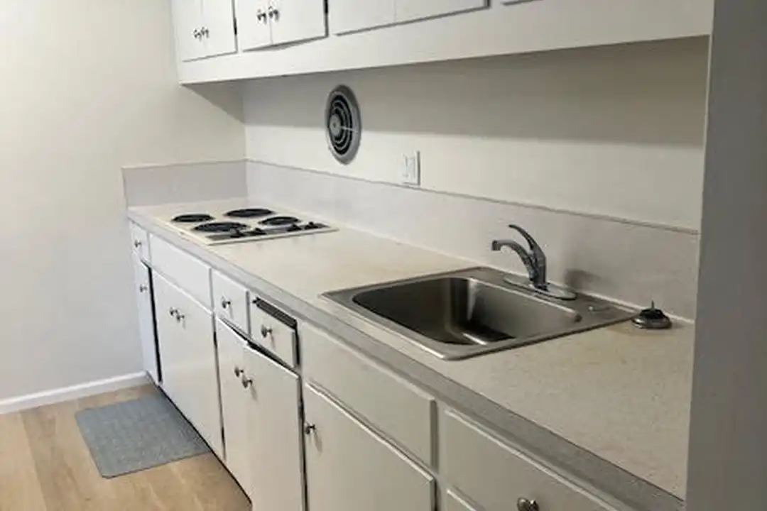 Apartment in Millbrae - View 5