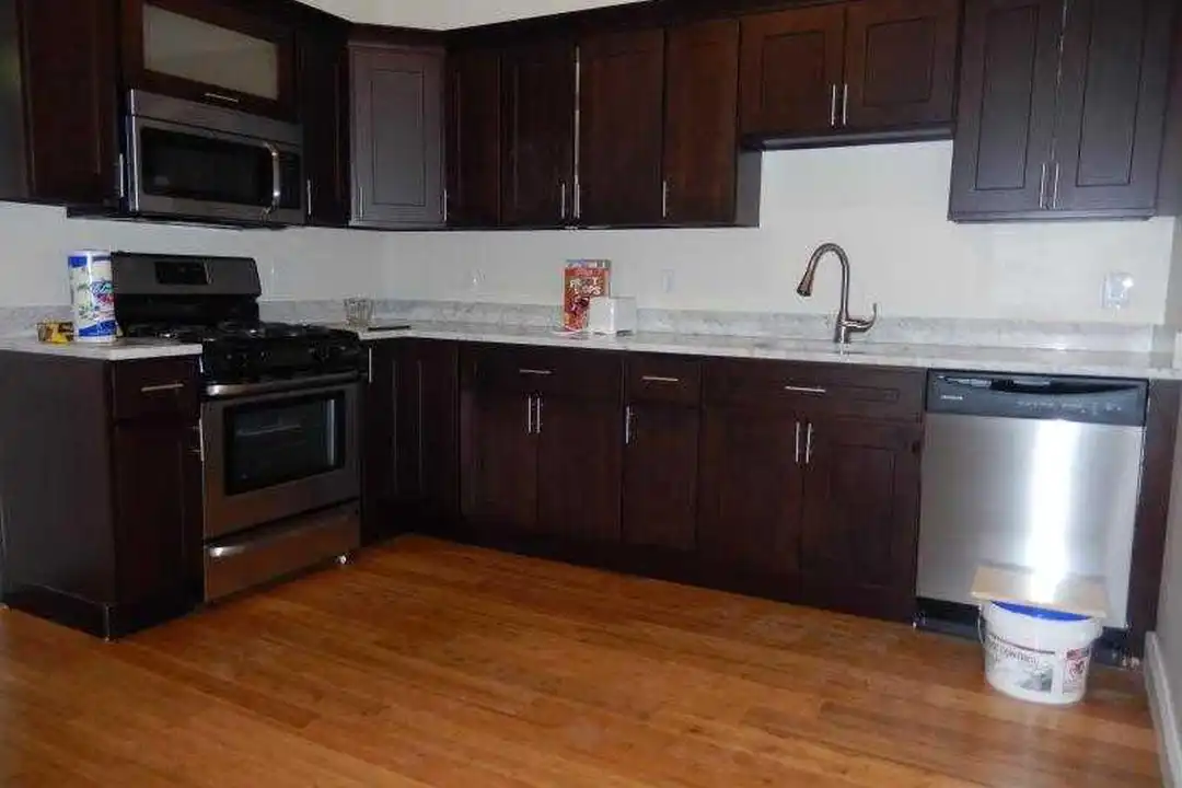 23 Cobden St - View 2