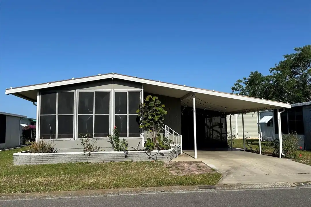 283 Apricot St – photo 1