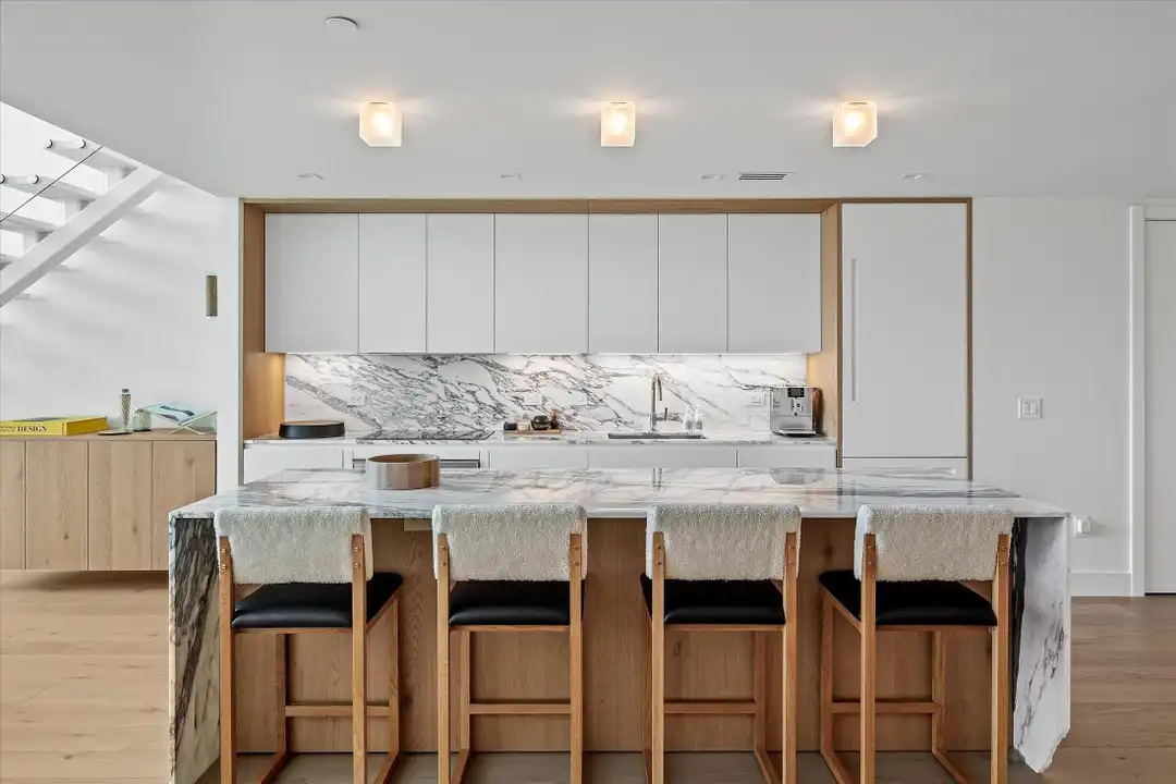1040 Biscayne Blvd #4002 - View 5