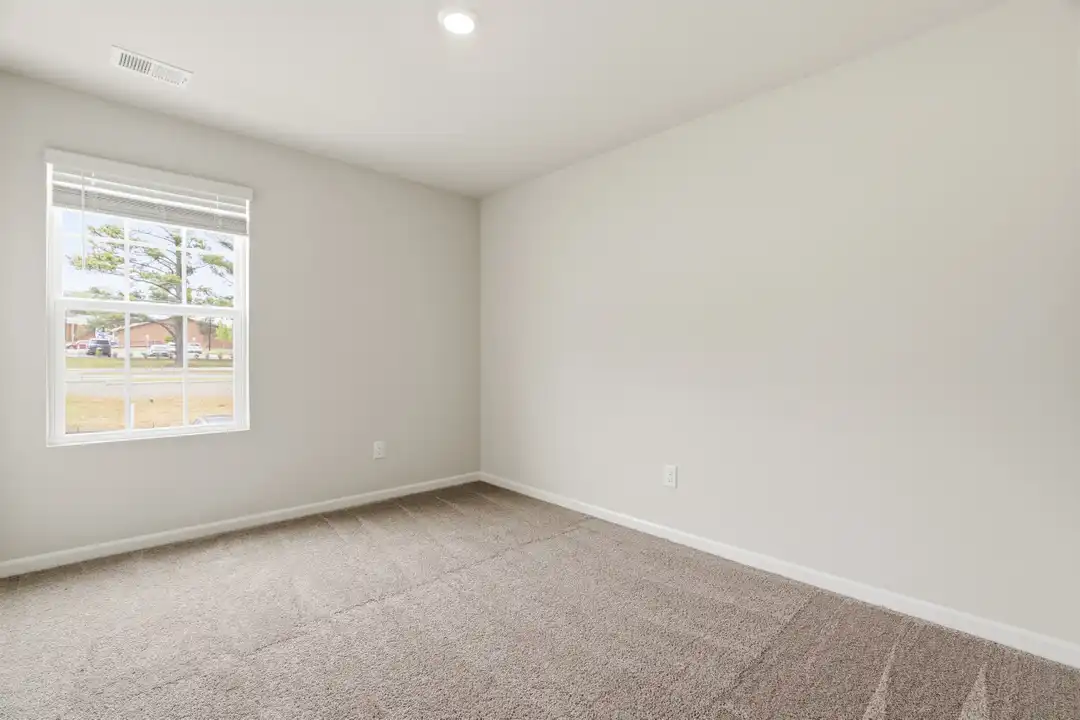 167 Seville Wy - More
