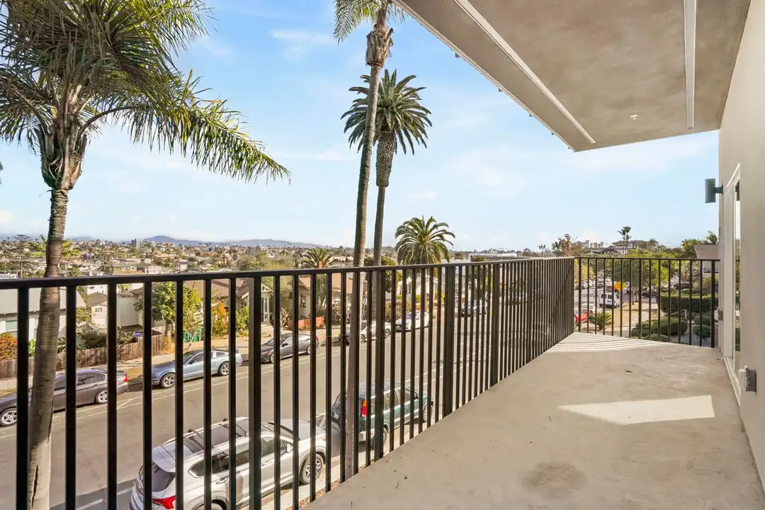 4072 Georgia St unit 6 - View 5