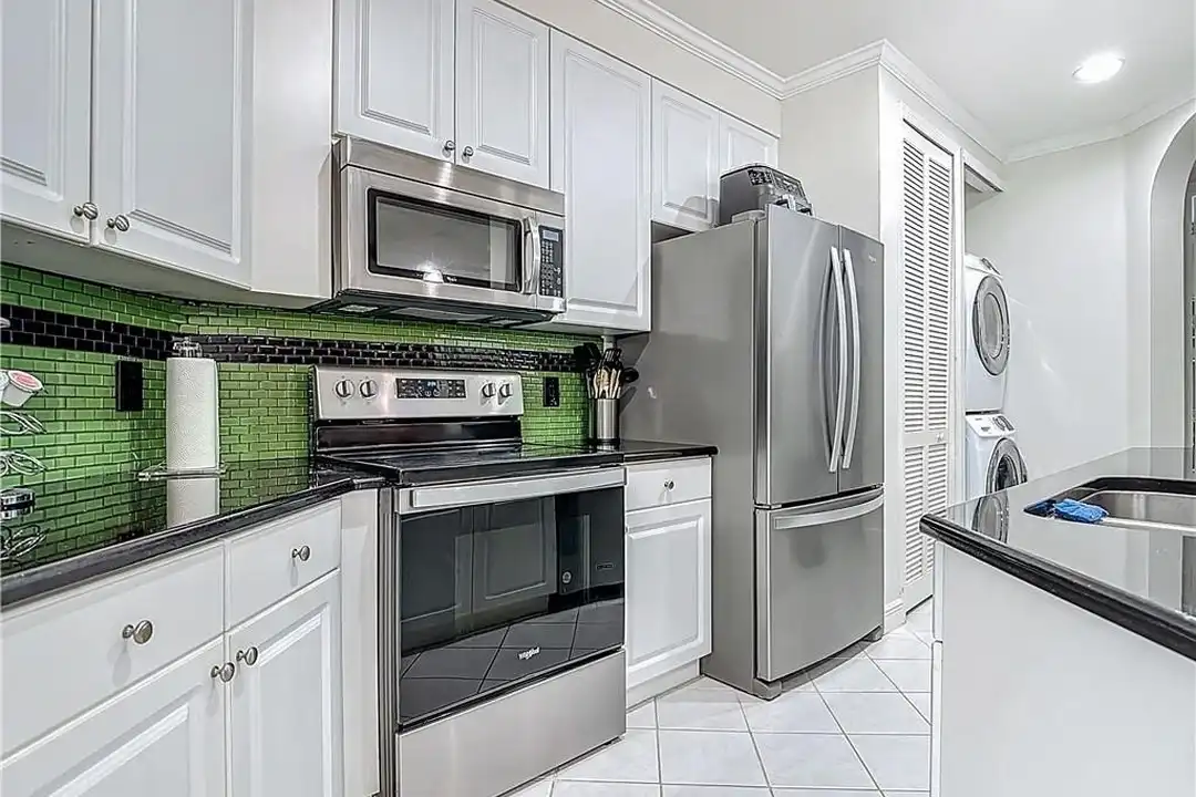 1340 Sweetwater Cove #103 - More