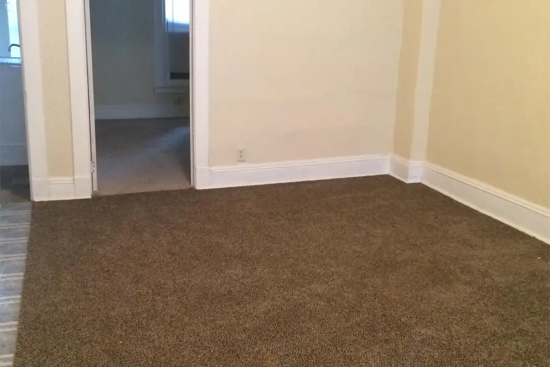 612 W 1st St unit # 2 - View 4