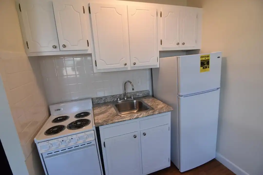 180 N Beacon St - View 2