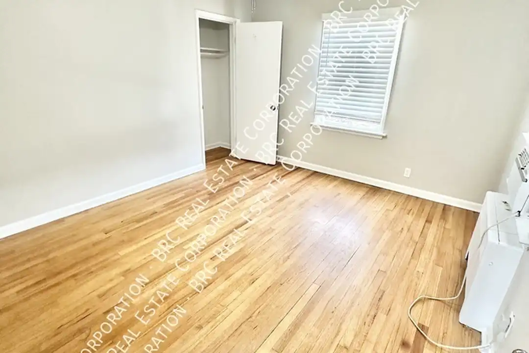 1358 Vance St - View 6