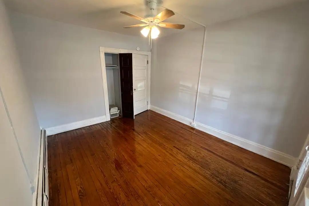 8 N Auburn Ave unit Apt B - More