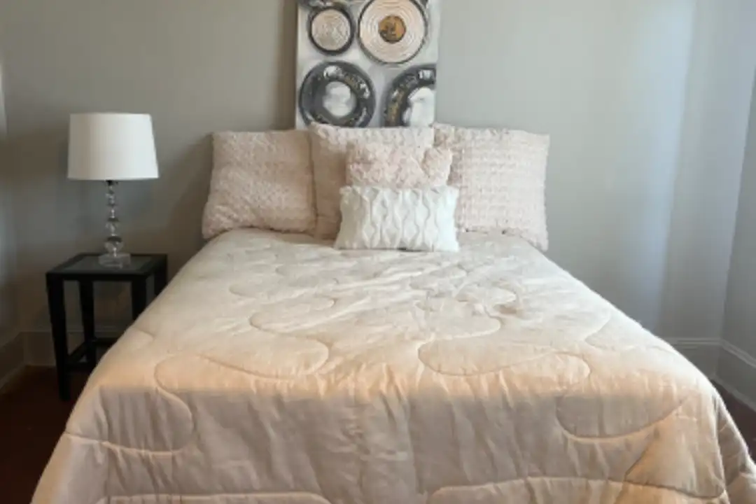 300 Marydell Rd unit 2 – photo 1