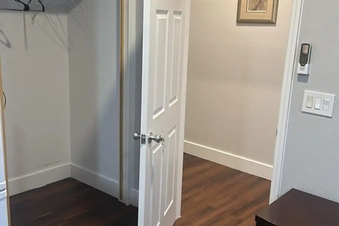 2525 Isabela Terrace - More