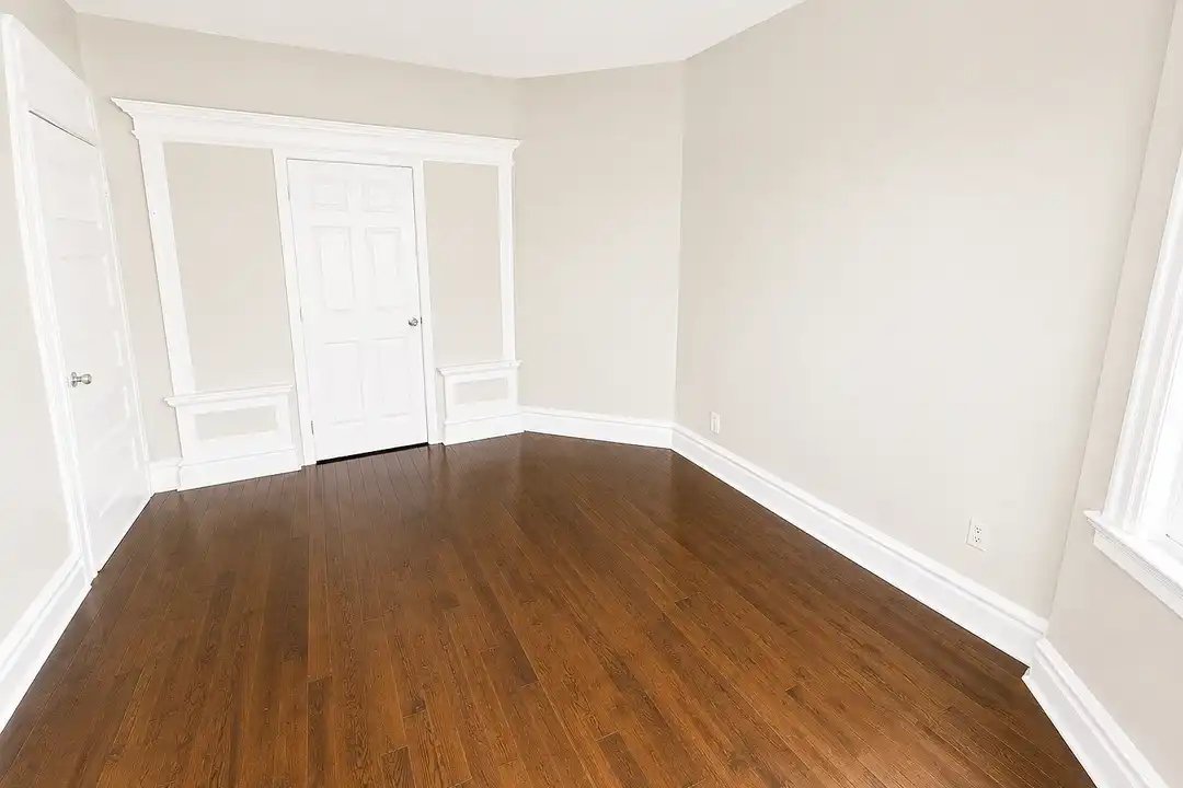 61 Stuyvesant Ave – photo 1