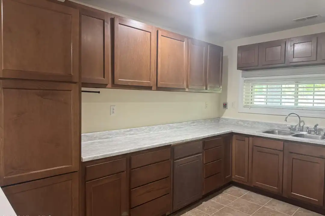 950 Perrytown Rd - View 4