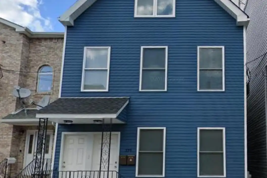 379 New St - View 6