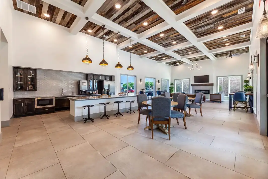 Luxia Grand Prairie - View 5
