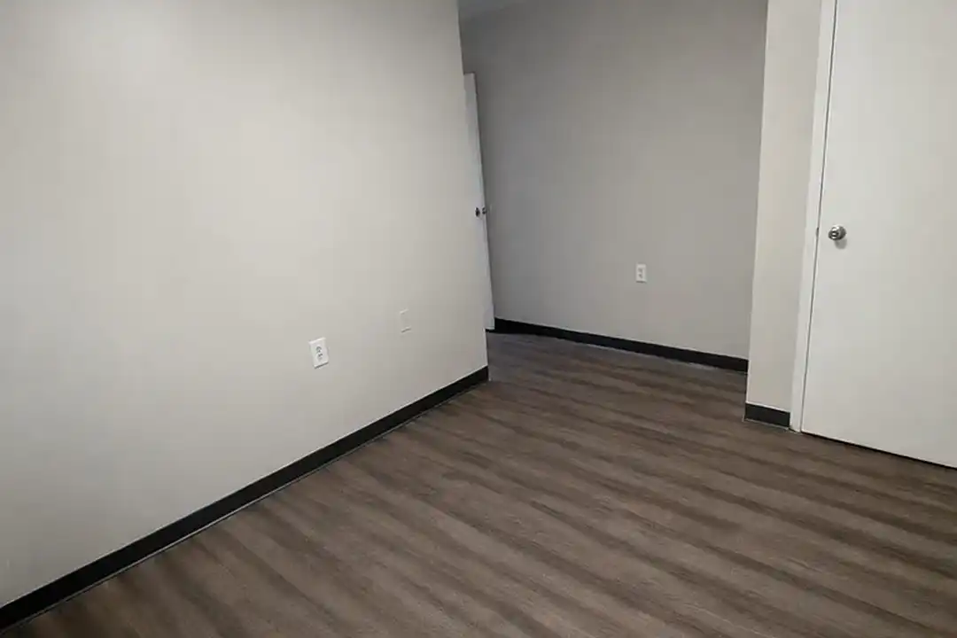 Ridgemont Apartments – photo 1 of 13