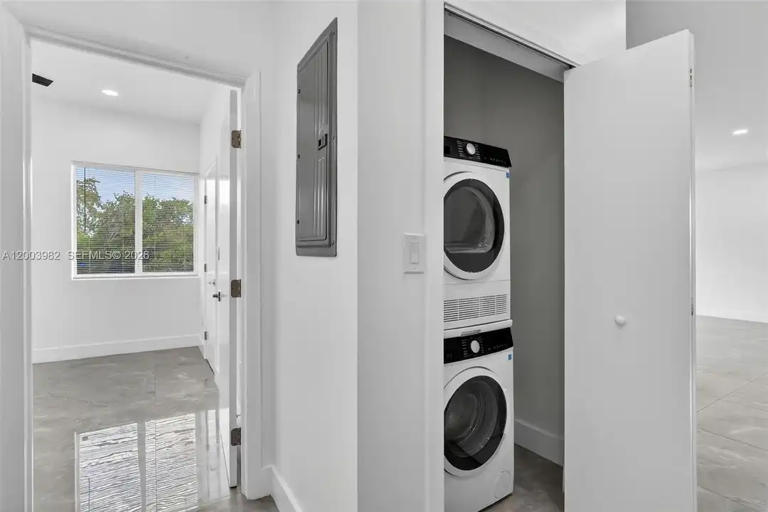 655 NW 24th Ave #0 - More