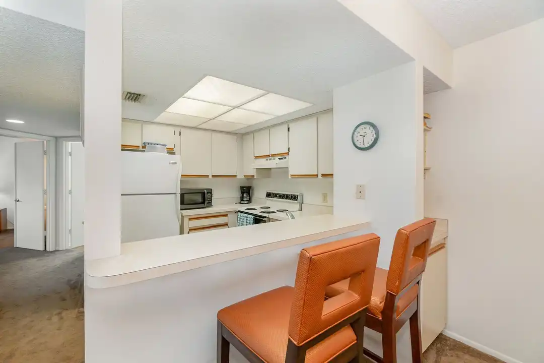 993 Sonesta Ave NE unit # A-103 - More
