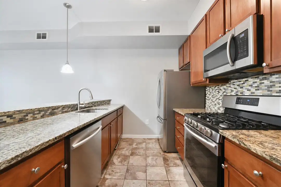 612 12th St #3 - View 3